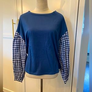 Women’s Long Sleeve Cotton Top size Large
